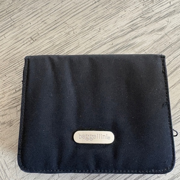 Baggallini Handbags - Baggallini Black Slim Wallet with Metal Logo on Front